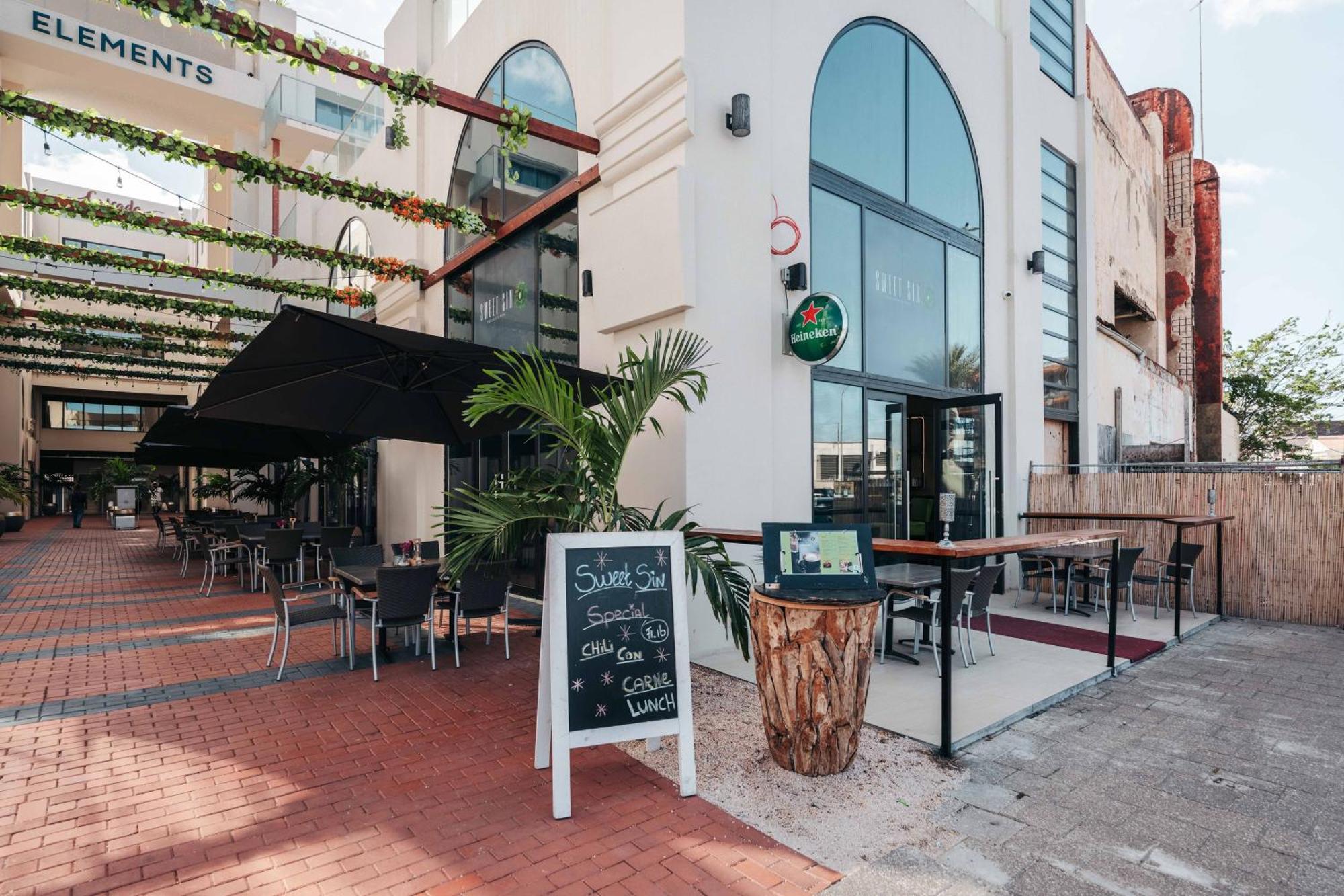 Elements Hotel & Shops Curacao Willemstad Esterno foto